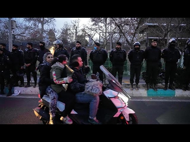 Mourners attend mass funerals in Tehran as protest death toll exceeds 2,500