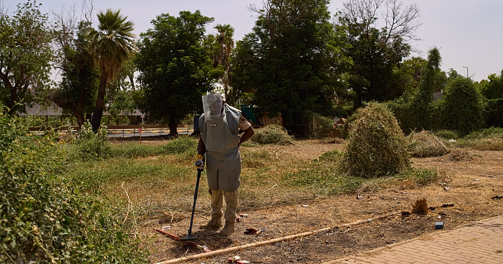 Unexploded landmines a hidden threat for residents in Sudanese capital