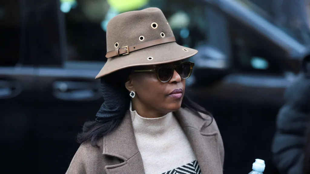 Oil tycoons deny paying bribes to former Nigerian minister